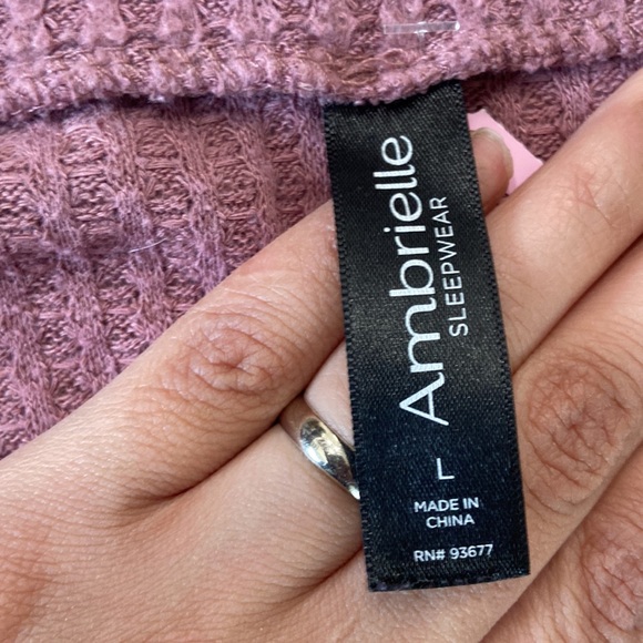 Loungewear pants and sweater set, size L - Picture 5 of 5